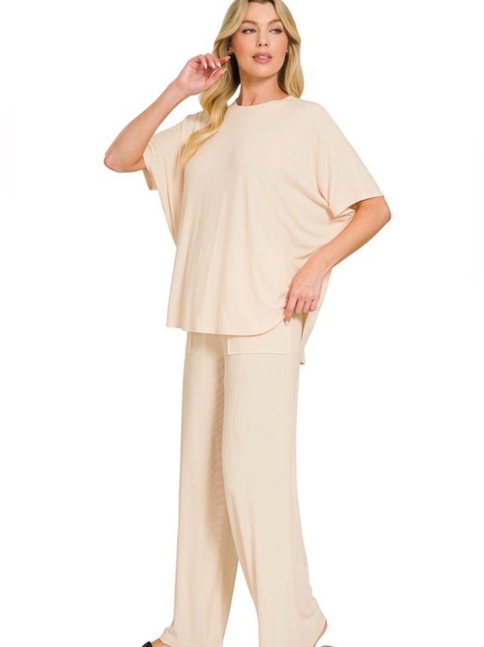 Zenana Relaxed Short Sleeve Tunic Top and Bottoms in Cream. Oversized S
